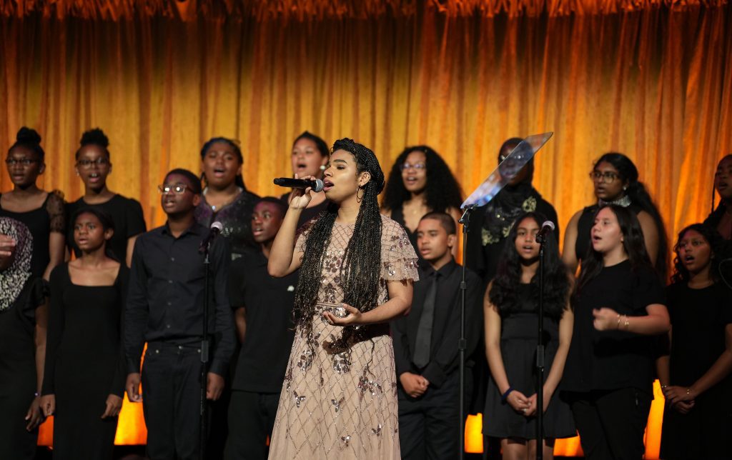 K, NEW YORK - JUNE 13: Singer Wé McDonald performs during Education Through Music