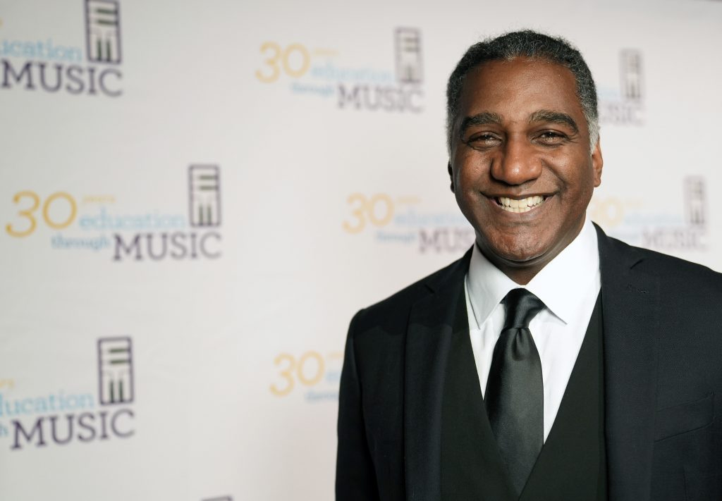 Norm Lewis