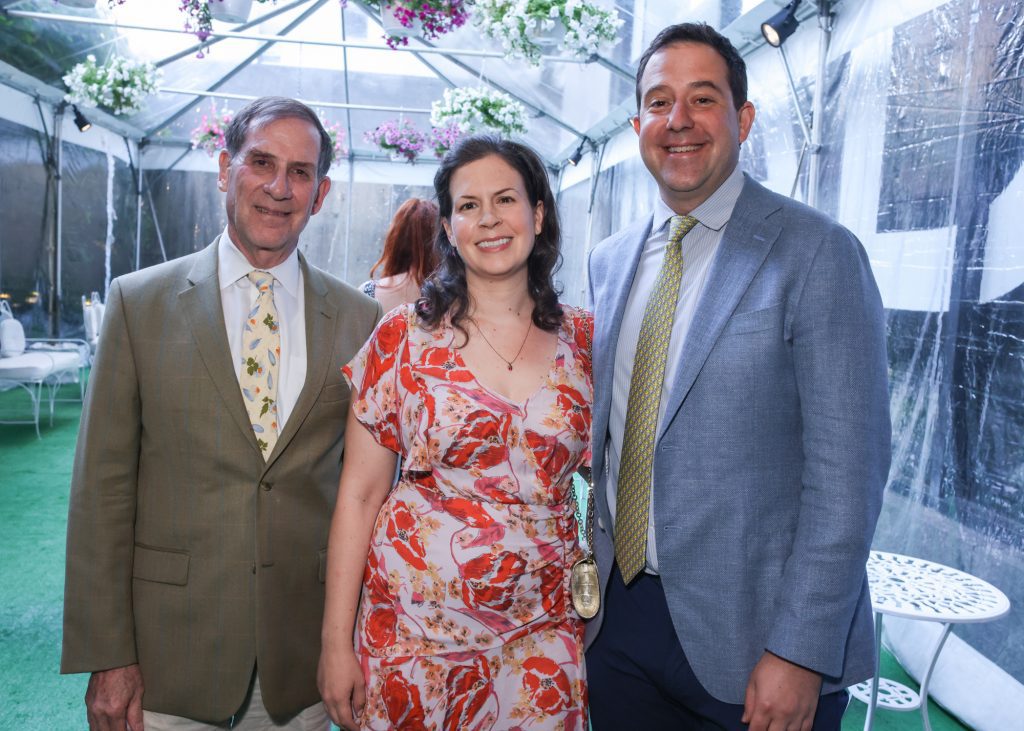 Anna-Maria and Stephen Kellen Director Ian Wardropper, Event Host Alexa Suskin, and Marc Suskin. Photo: Yvonne Tnt/BFA.com