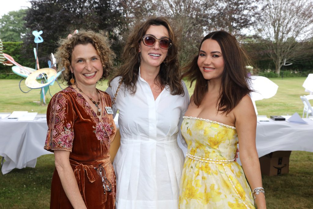 Noelle Dunlop, Sara Shala, Louisa Diazphotos by R.Cole for Rob Rich/SocietyAllure.com Get Wild Benefit