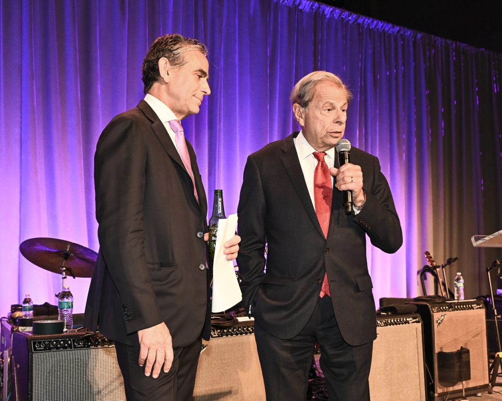 Michael Nierenberg, Samuel Waxman