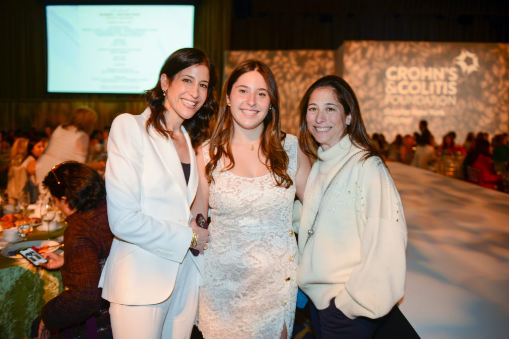 Crohn’s & Colitis Foundation Hosted 31st Annual Women of Distinction Luncheon Dena Pass, Bella Pass, Jill Pass