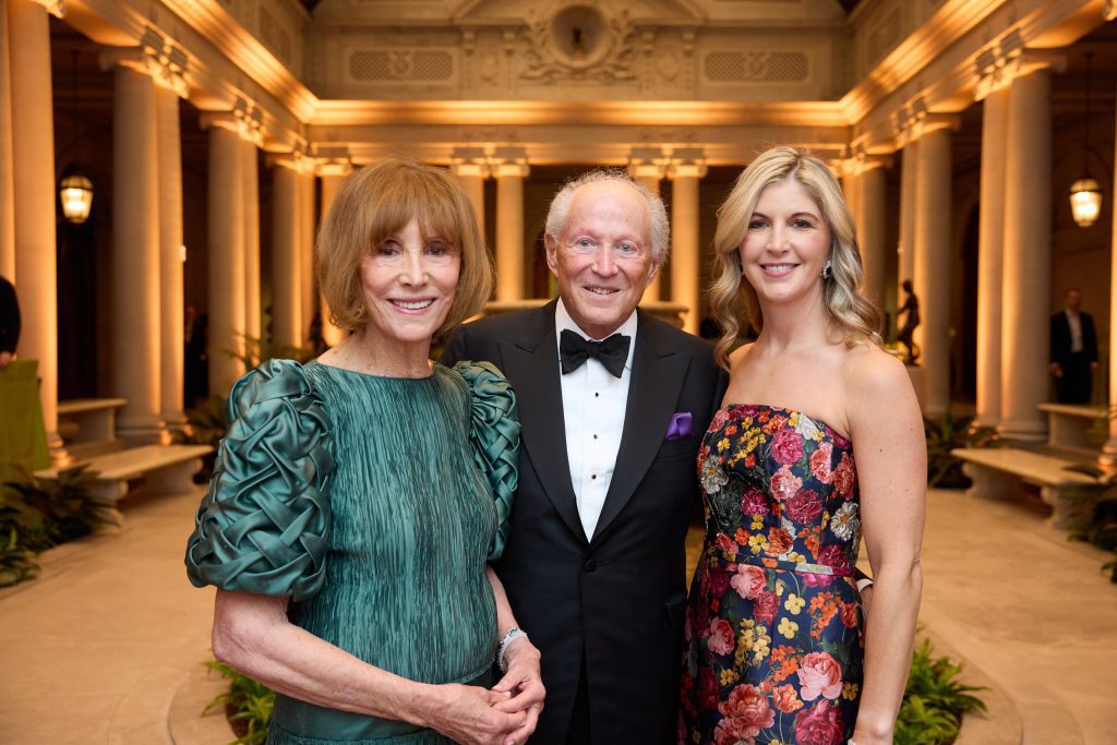 Gala Vice-Chair Barbara Reibel, Trustee and Gala Vice-Chair James S. Reibel, and Katherine Reibel;photo: George Koelle